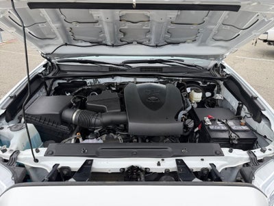 2022 Toyota Tacoma SR V6