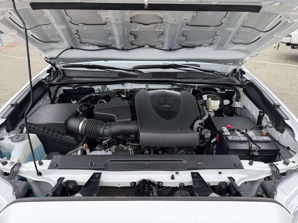 2022 Toyota Tacoma SR V6
