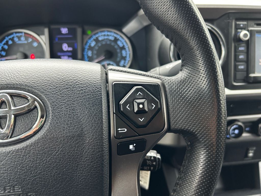 2017 Toyota TACOMA SR5 SR5