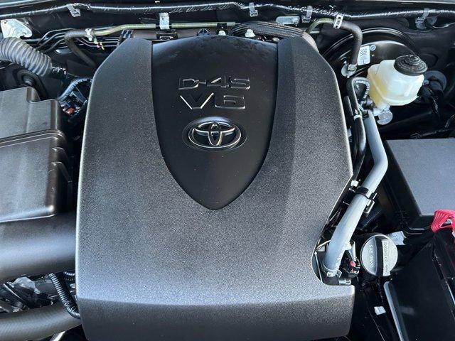 2023 Toyota TACOMA LIMITED Limited V6