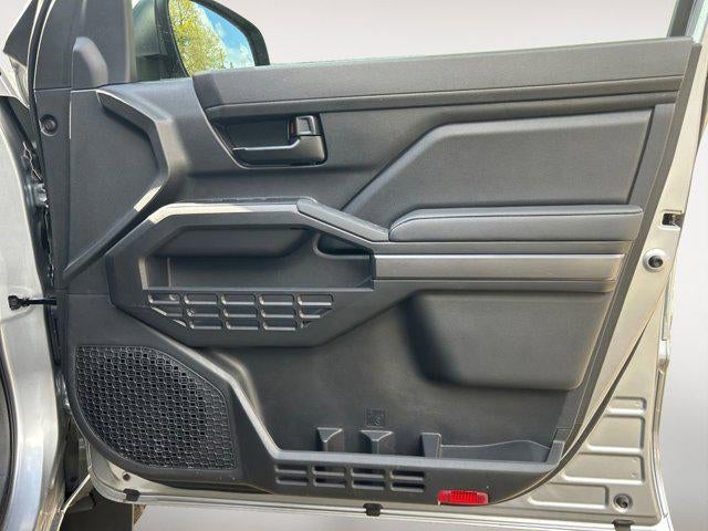 2025 Toyota TACOMA SR5 SR5