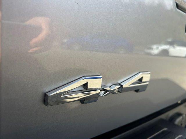 2025 Toyota TACOMA SR5 SR5