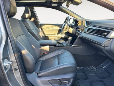 2025 Toyota CAMRY XSE HYBRID