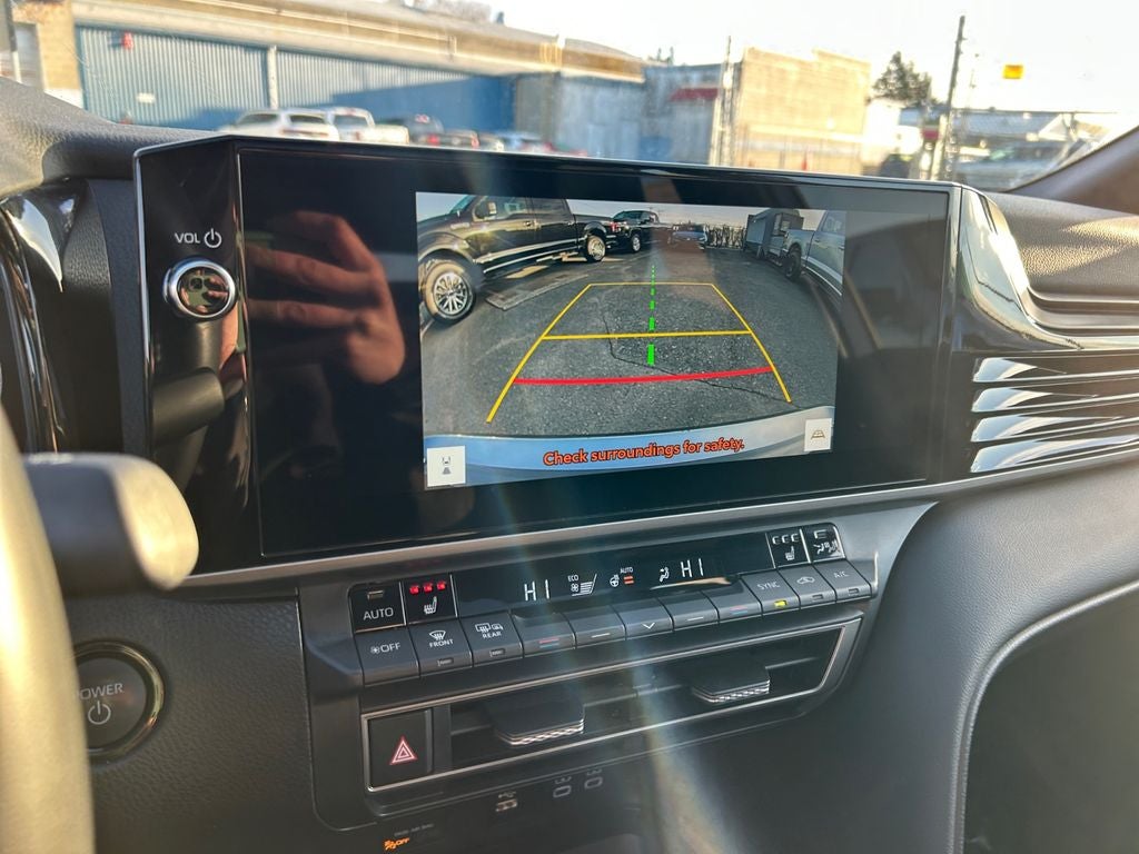 2025 Toyota CAMRY XSE HYBRID