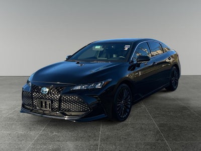2021 Toyota Avalon Hybrid XSE