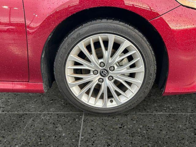 2020 Toyota CAMRY HYBRID XLE