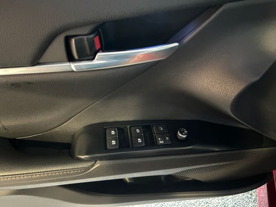 2020 Toyota Camry Hybrid XLE