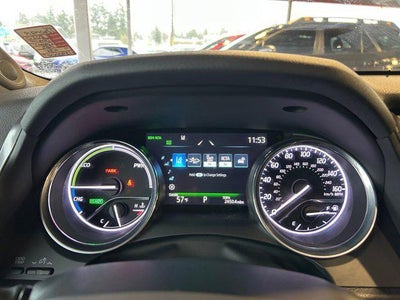 2020 Toyota CAMRY HYBRID XLE 1 Owner Local Trade In