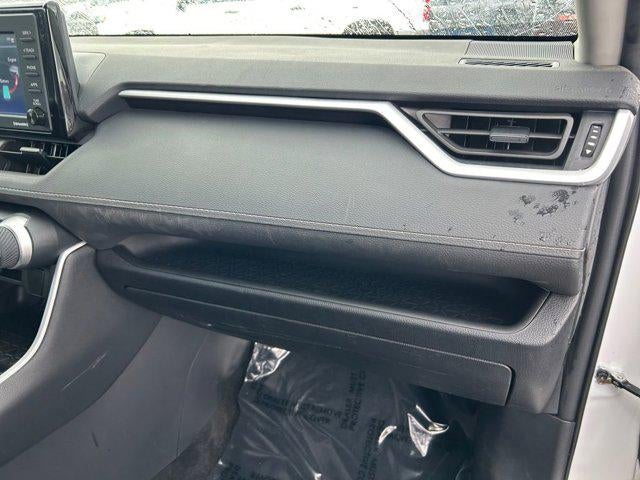 2021 Toyota RAV4 HYBRID LE 1 Owner