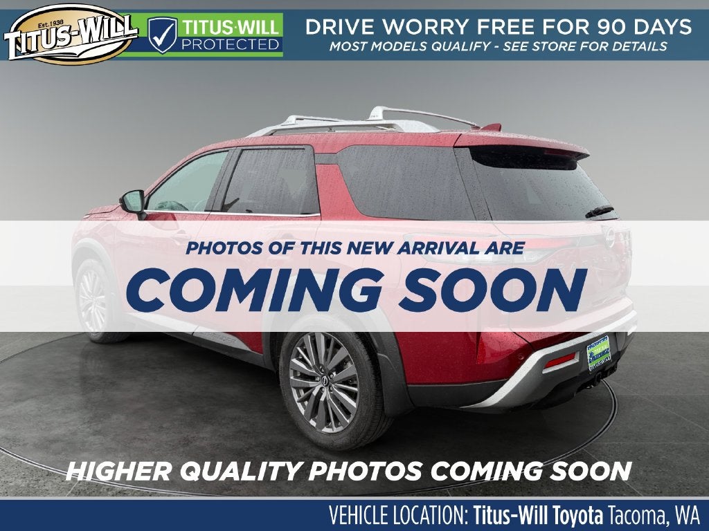 2023 Nissan Pathfinder SL