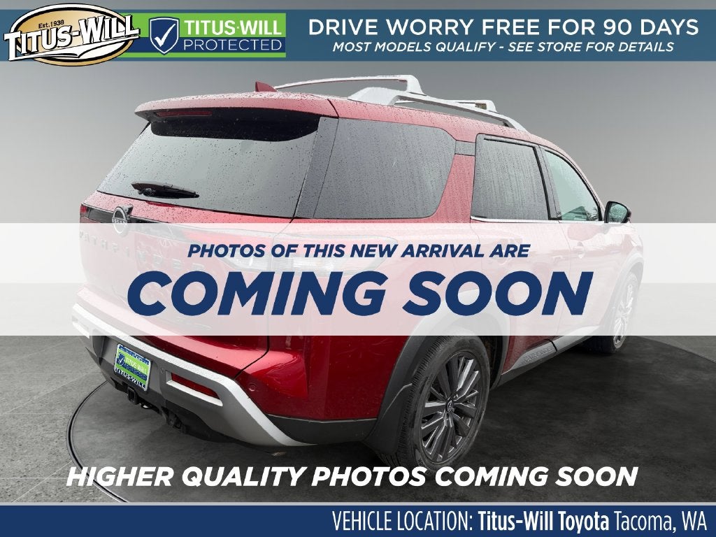 2023 Nissan Pathfinder SL