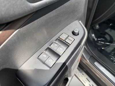 2018 Toyota Highlander Hybrid Limited Platinum 30 MPG