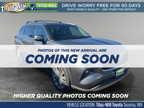 2023 Toyota Highlander Hybrid Platinum