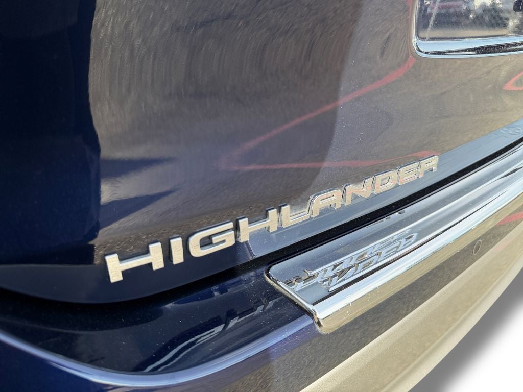 2022 Toyota Highlander Platinum