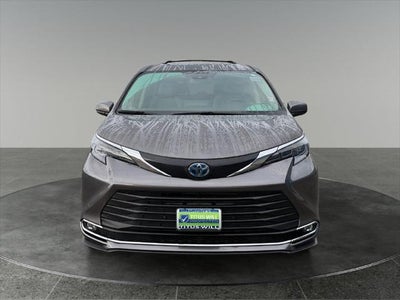 2024 Toyota Sienna XLE 7 Passenger