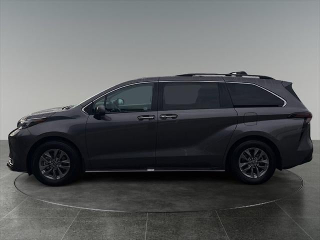 2024 Toyota Sienna XLE 7 Passenger
