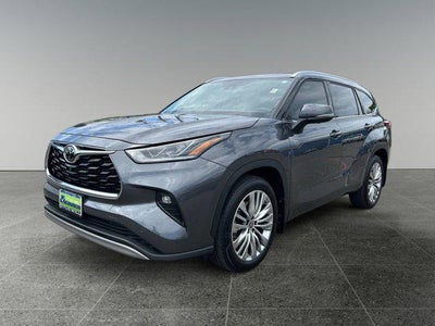 2023 Toyota HIGHLANDER Platinum 1 OWNER