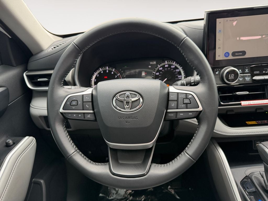 2026 Toyota Highlander XLE