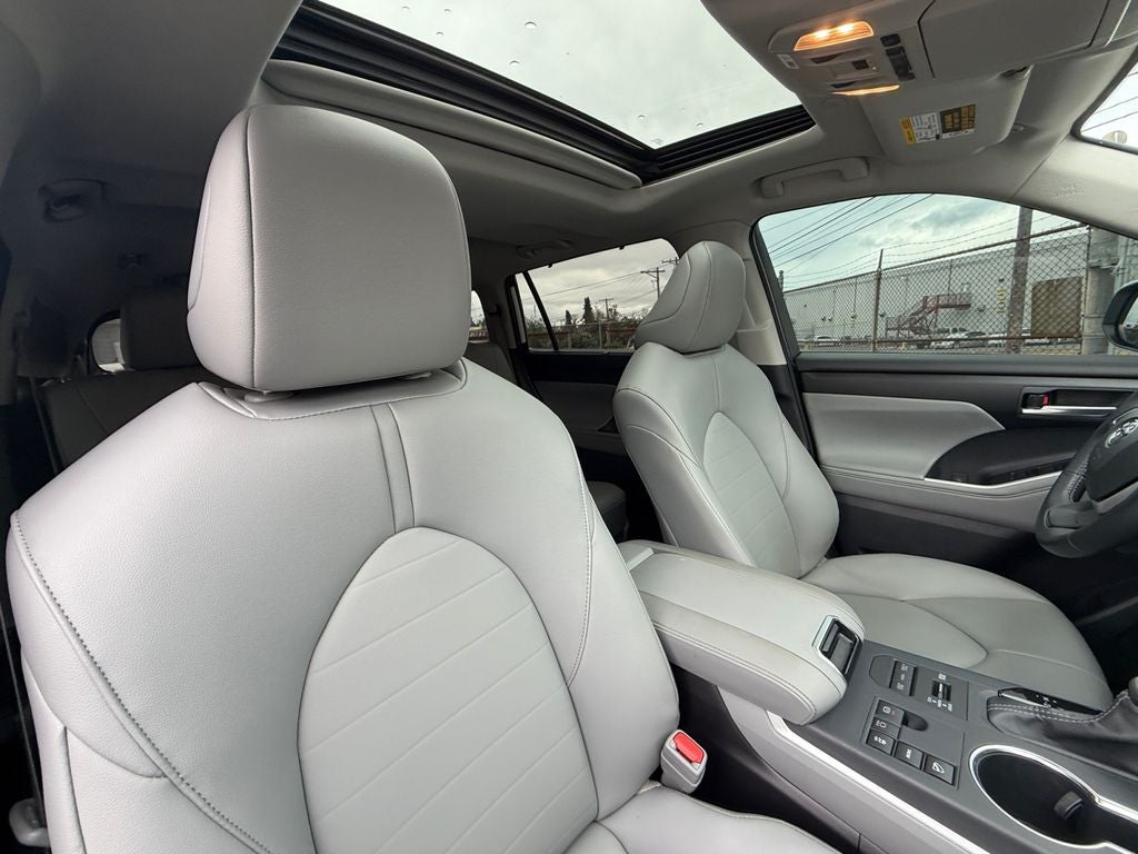 2026 Toyota Highlander XLE