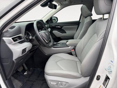 2026 Toyota Highlander XLE