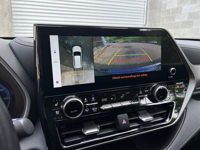 2023 Toyota Highlander Limited 1 OWNER