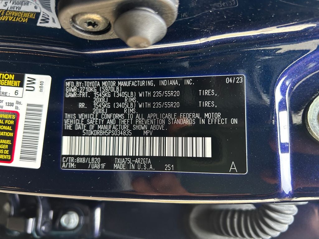 2023 Toyota Highlander Limited 1 OWNER