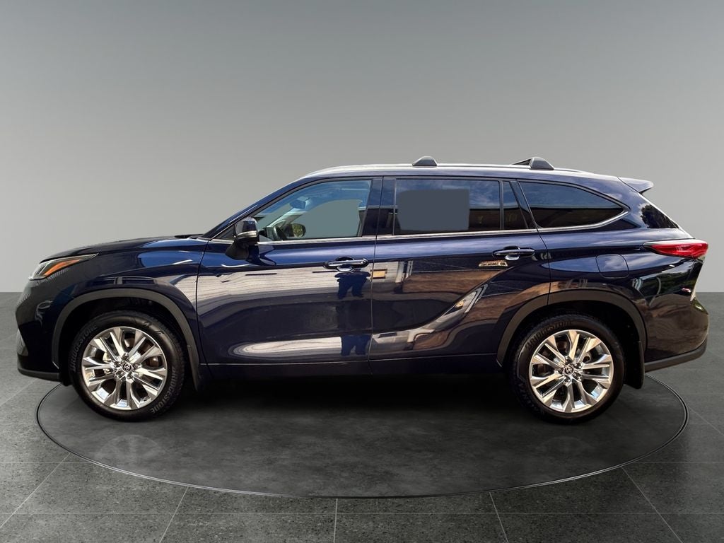 2023 Toyota Highlander Limited 1 OWNER