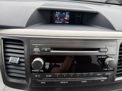 2013 Toyota Sienna SE 8 Passenger