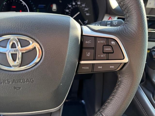 2026 Toyota Sienna XLE 8 Passenger