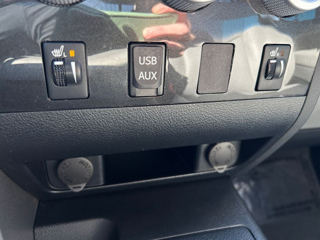 2011 Toyota Tundra LIMITED-TRD OFF ROAD