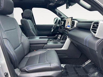 2023 Toyota TUNDRA 4X4 Platinum 1 Owner Local Trade In