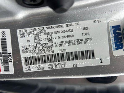 2023 Toyota TUNDRA 4X4 Platinum 1 Owner Local Trade In