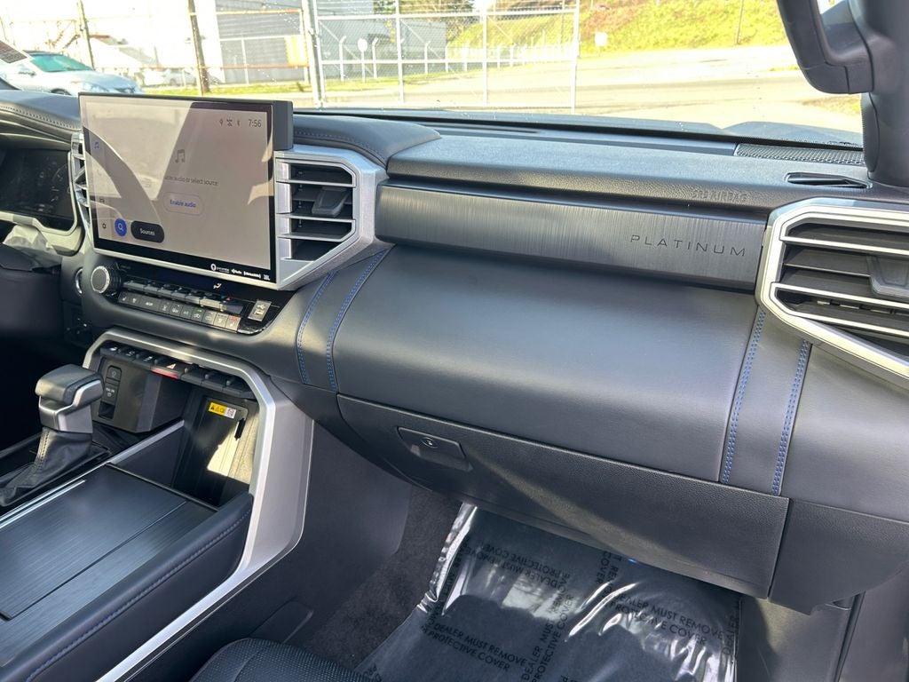 2023 Toyota TUNDRA 4X4 Platinum