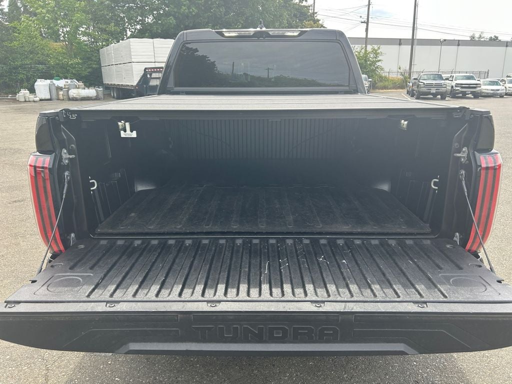 2023 Toyota Tundra Hybrid Platinum