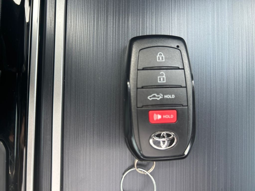2023 Toyota Tundra Hybrid Platinum