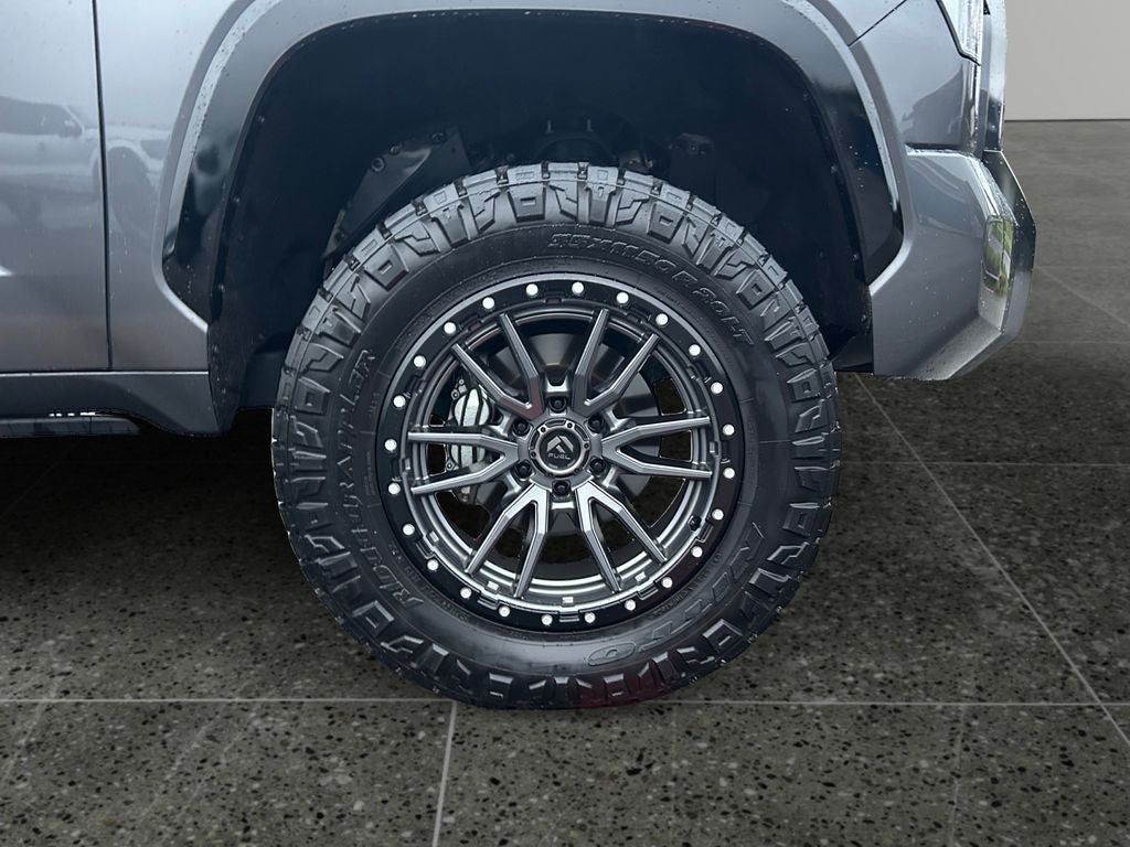 2024 Toyota Tundra Hybrid Platinum 1 Owner