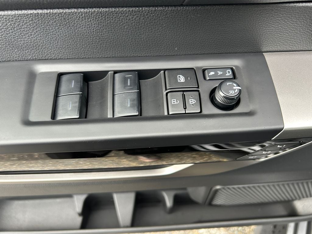 2024 Toyota Tundra Limited LIFTED