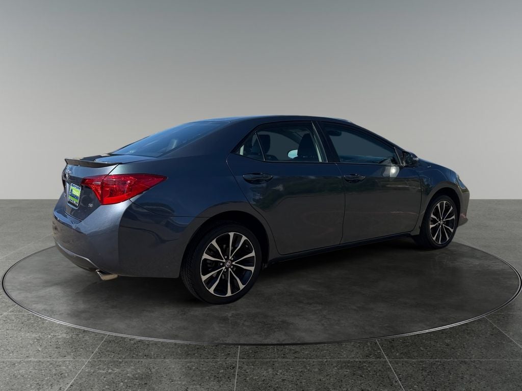 2017 Toyota COROLLA SE