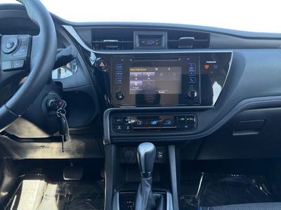 2017 Toyota COROLLA SE