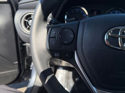 2017 Toyota COROLLA SE
