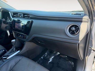 2017 Toyota COROLLA SE