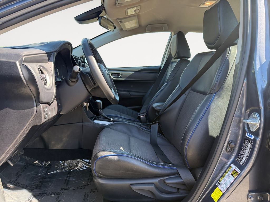 2017 Toyota COROLLA SE