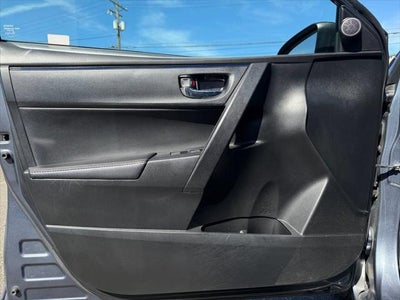 2017 Toyota COROLLA SE