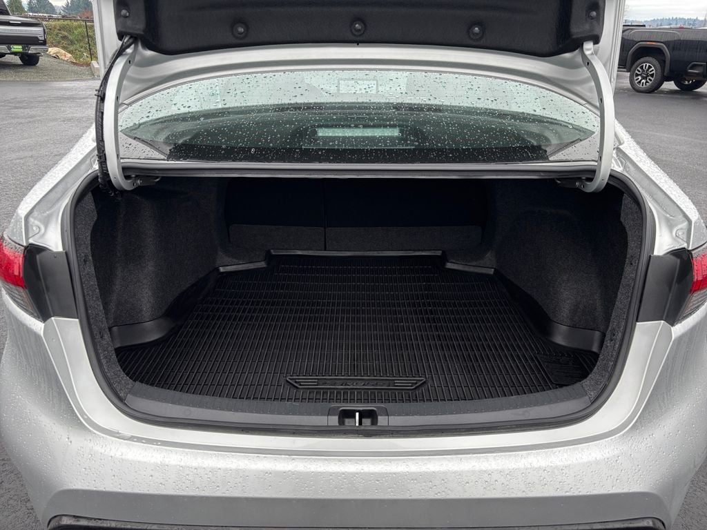 2025 Toyota COROLLA XSE