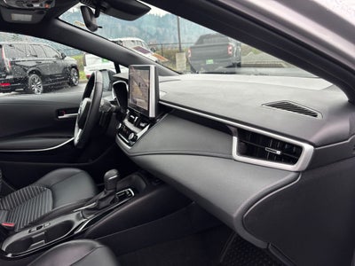 2025 Toyota COROLLA XSE