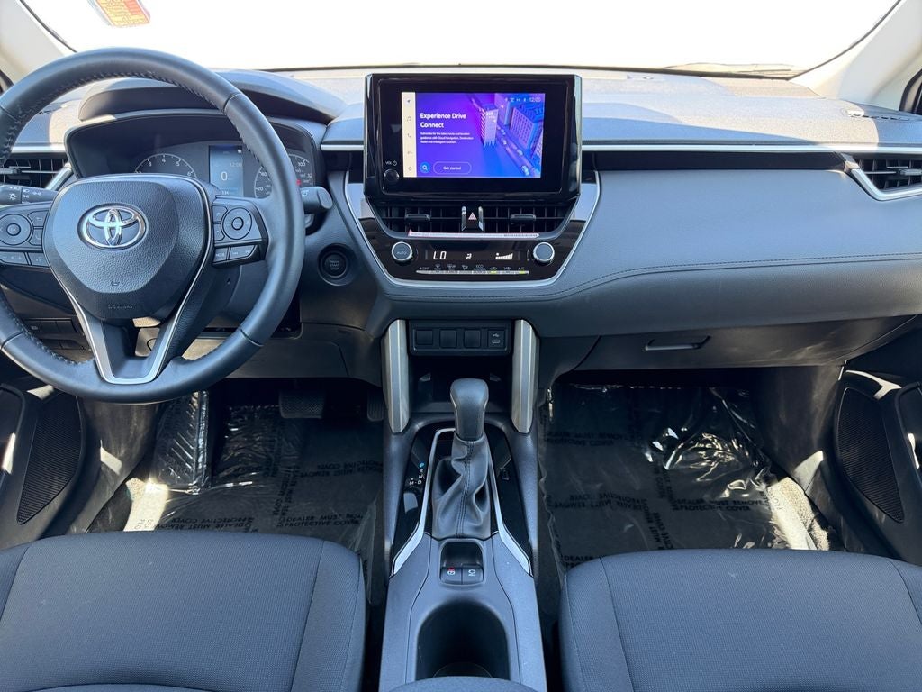 2025 Toyota Corolla Cross LE ONE OWNER