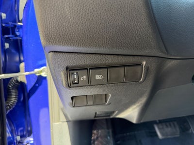 2025 Toyota Corolla Cross LE ONE OWNER