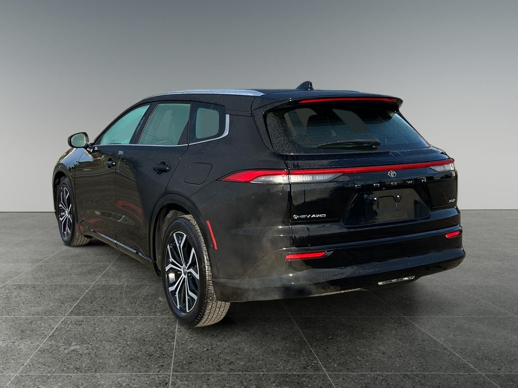 2025 Toyota Crown Signia XLE