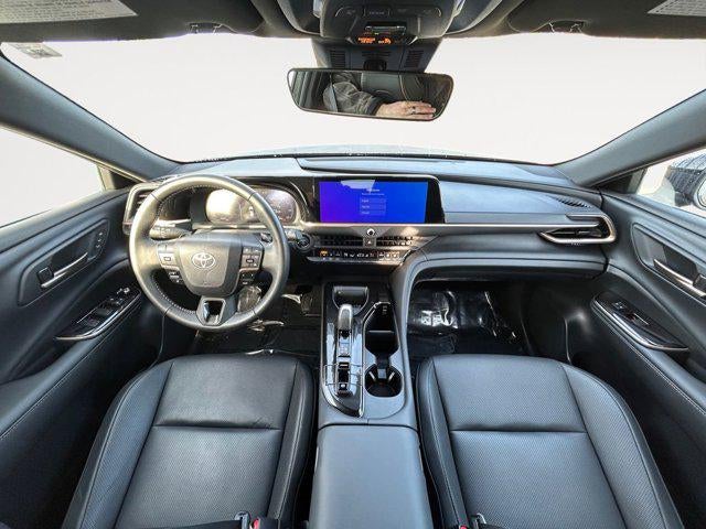 2025 Toyota CROWN SIGNIA XLE Certified