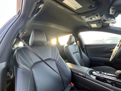 2025 Toyota CROWN SIGNIA XLE Certified